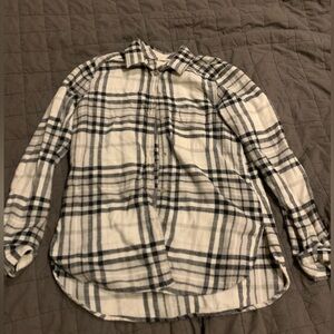 American Eagle Boyfriend Fit Button Down